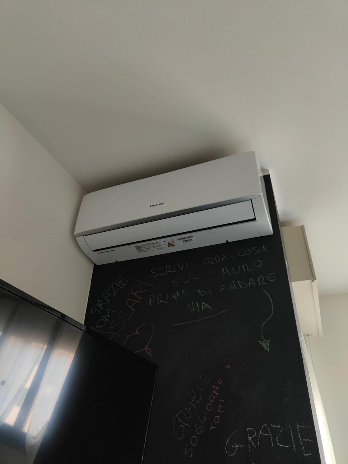 "Come A Casa" - Appartamento Gigi - Self Check In - Ospedale Humanitas - Forum Assago - Tram15 روتسانو المظهر الخارجي الصورة